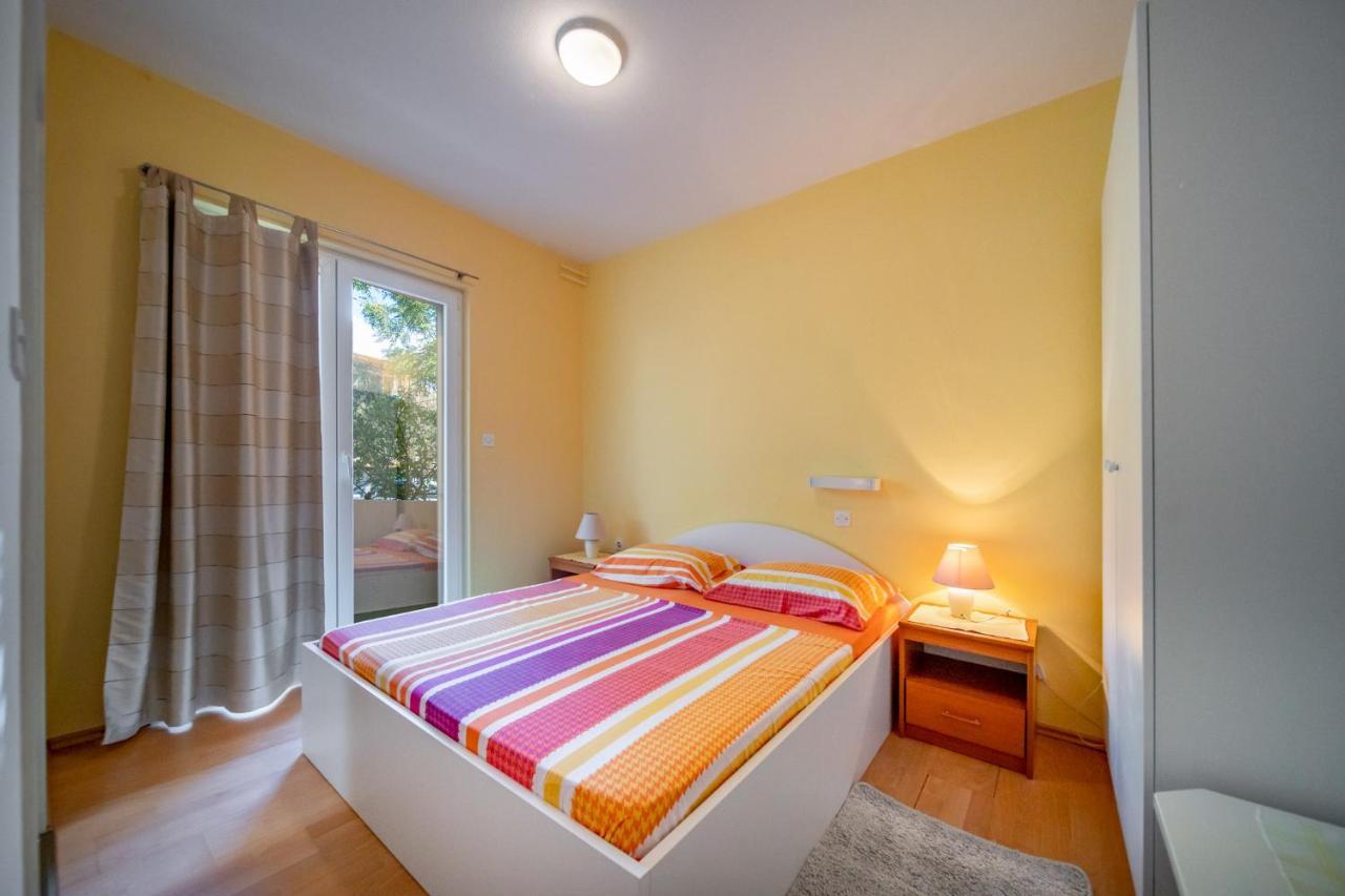 Apartmani Milena Barbat na Rabu Ngoại thất bức ảnh